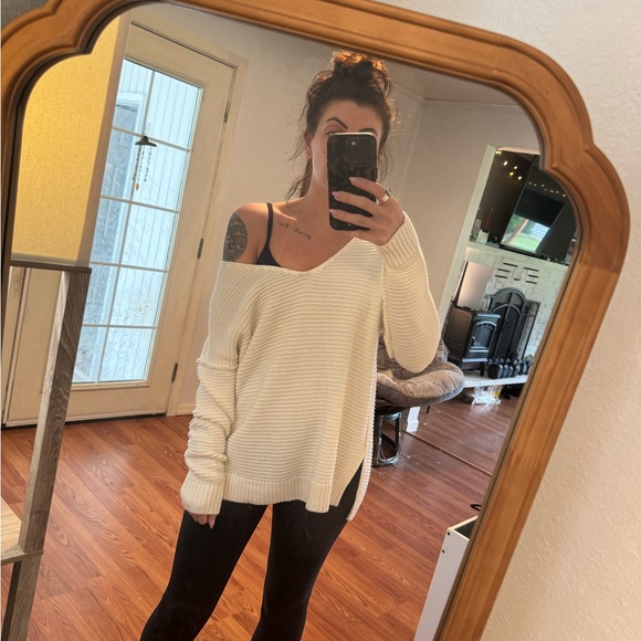 Off The Shoulder Oversized V Neck Sweater - Apricot / Cream - Picture 2 of 6